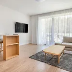 Apartment Family-friendly 2bd I Terrace I Parking I Cohost